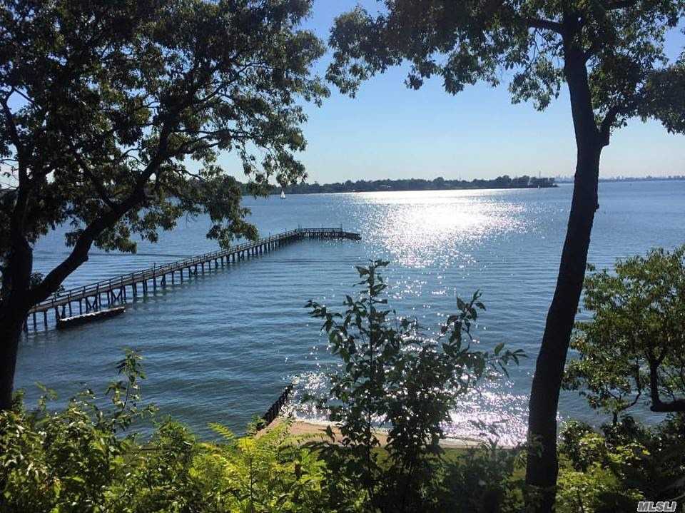 #1 photo, 24 Hicks Lane, Sands Point , NY 11050