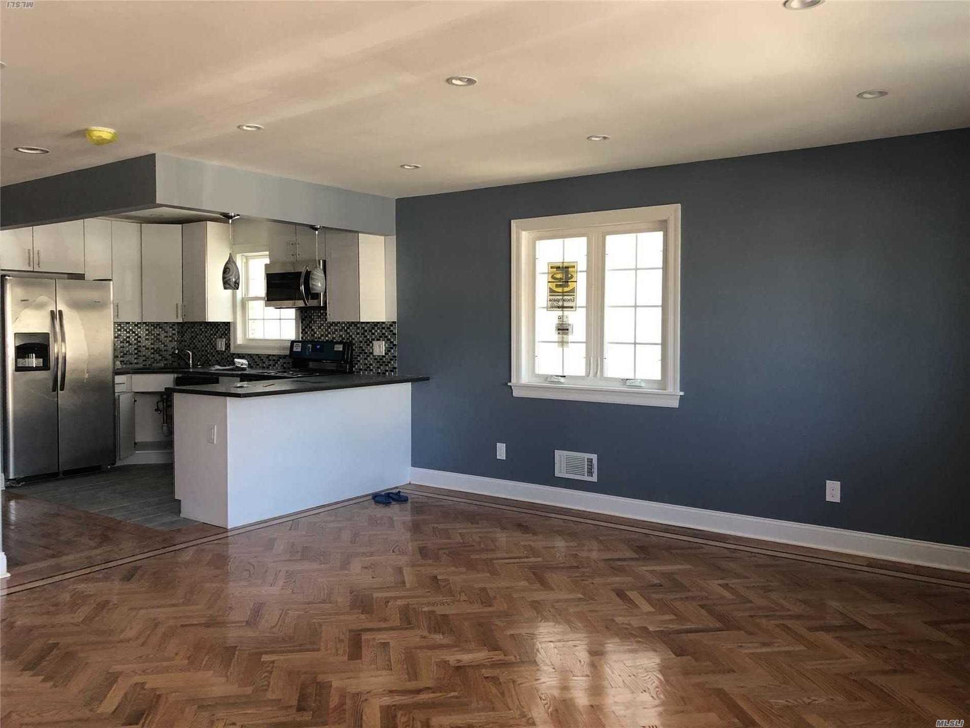 #1 photo, 130-27 124 Street, South Ozone Park , NY 11420