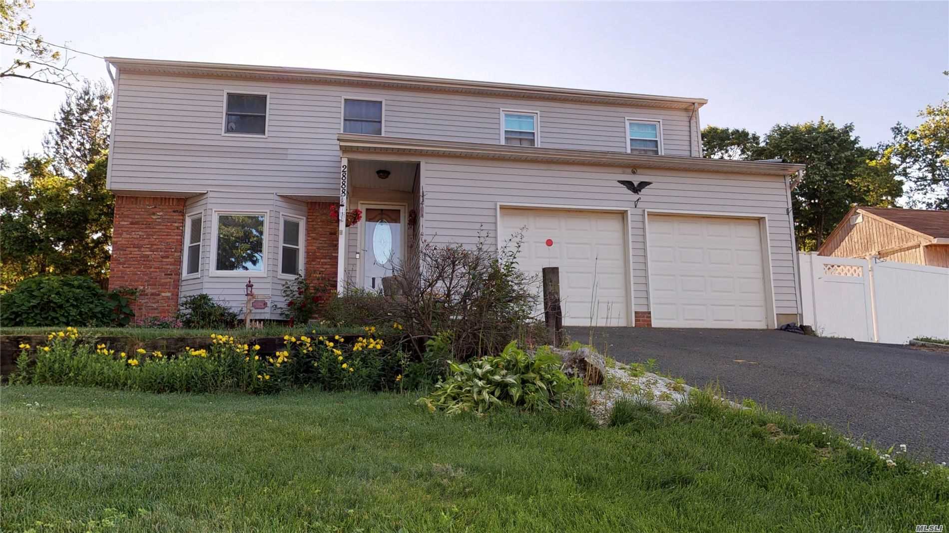 #1 photo, 2888 Locust Avenue, Ronkonkoma , NY 11779