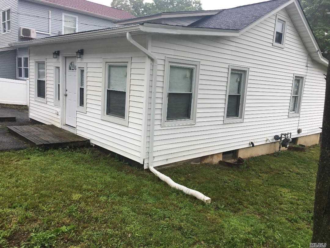 #1 photo, 8 North Street, Huntington Station , NY 11746