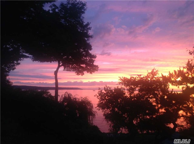 #1 photo, 25 Essex Drive, サフォーク郡 Northport , NY 11768