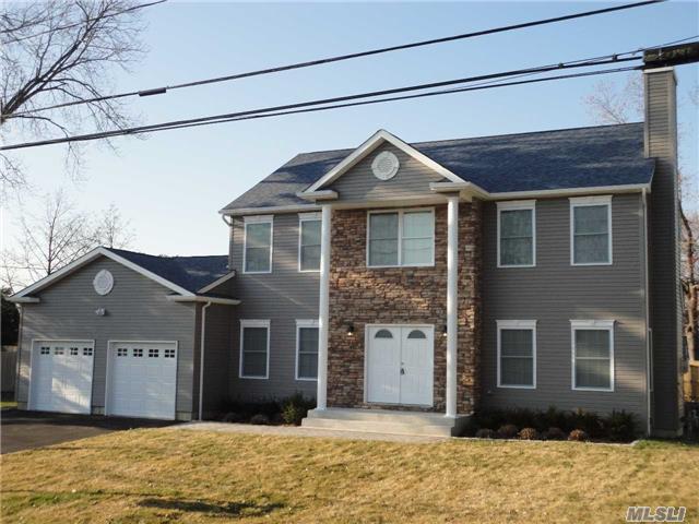 #1 photo, 331 Van Buren Street, サフォーク郡 West Babylon , NY 11704