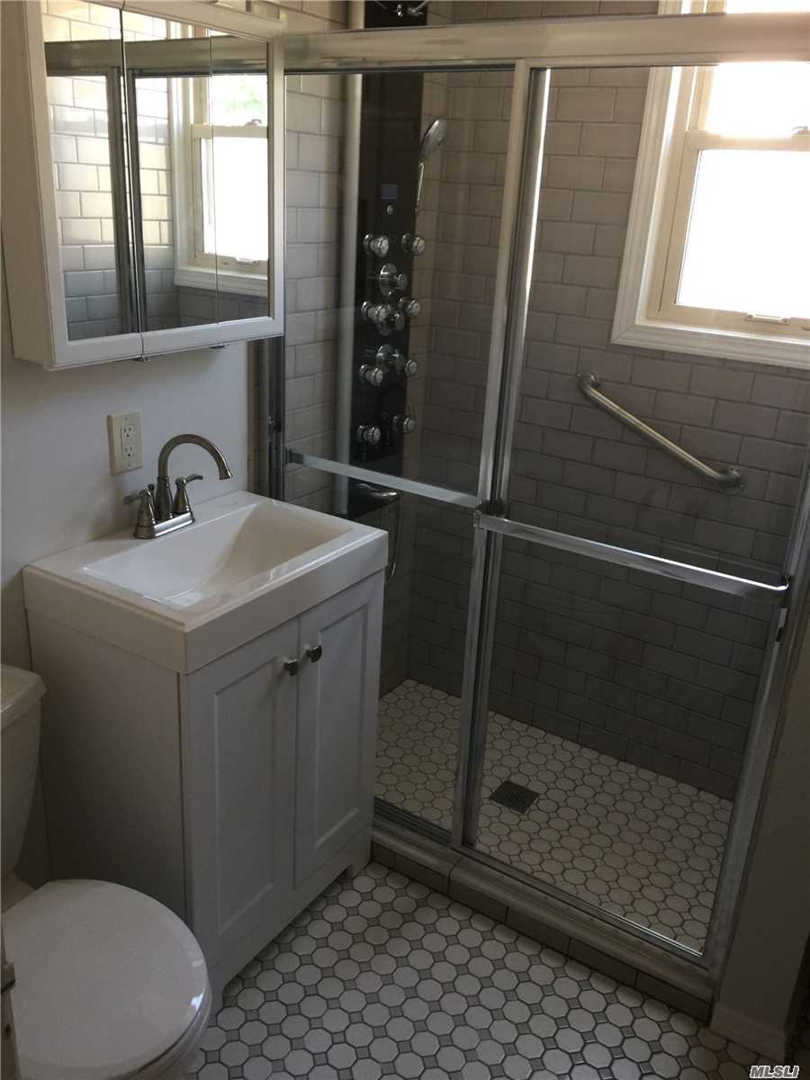 #1 photo, 6 August Avenue, Bayville , Ny 11709