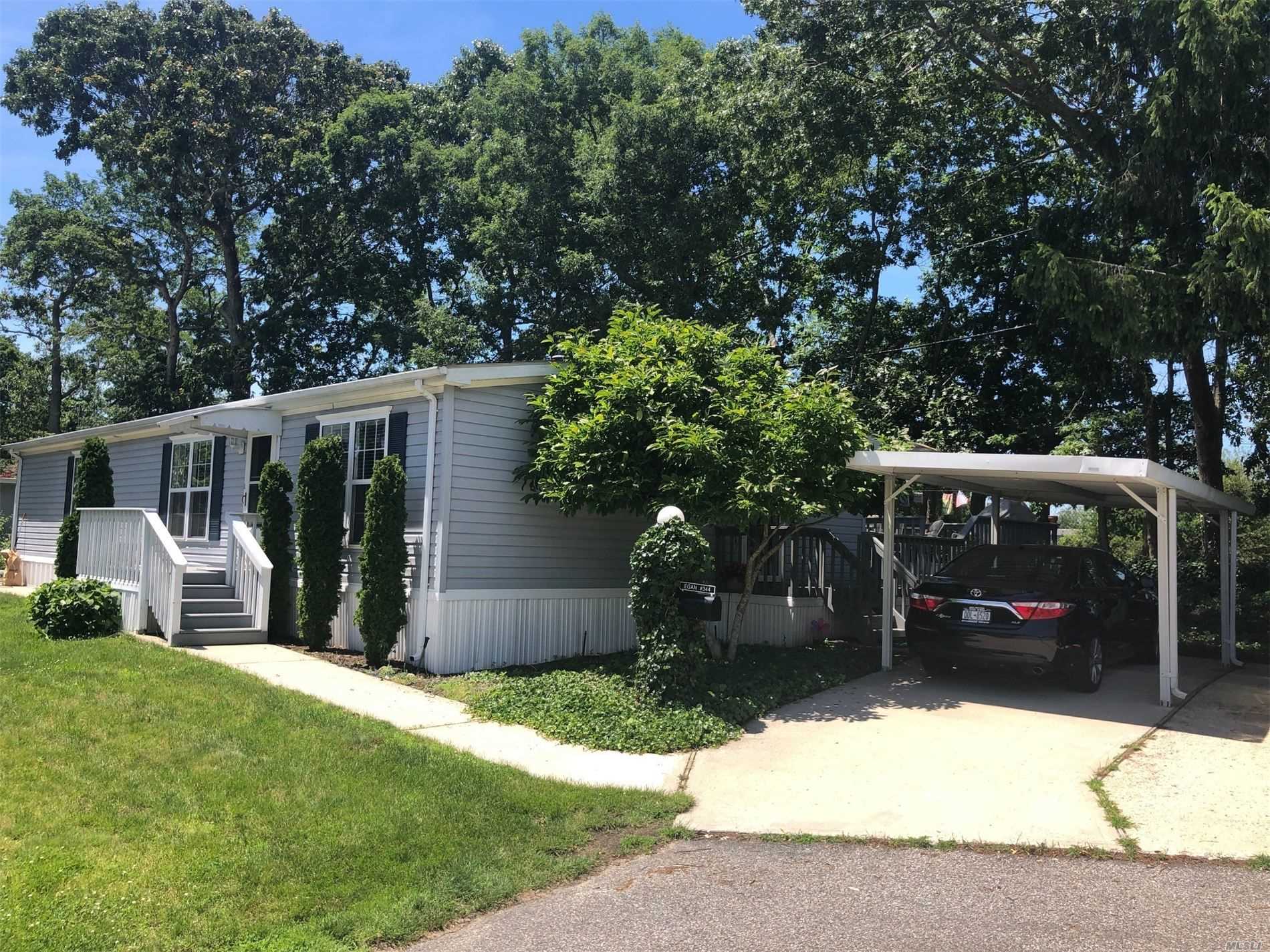 #1 photo, 1661-344 Old Country Road, Riverhead , NY 11901