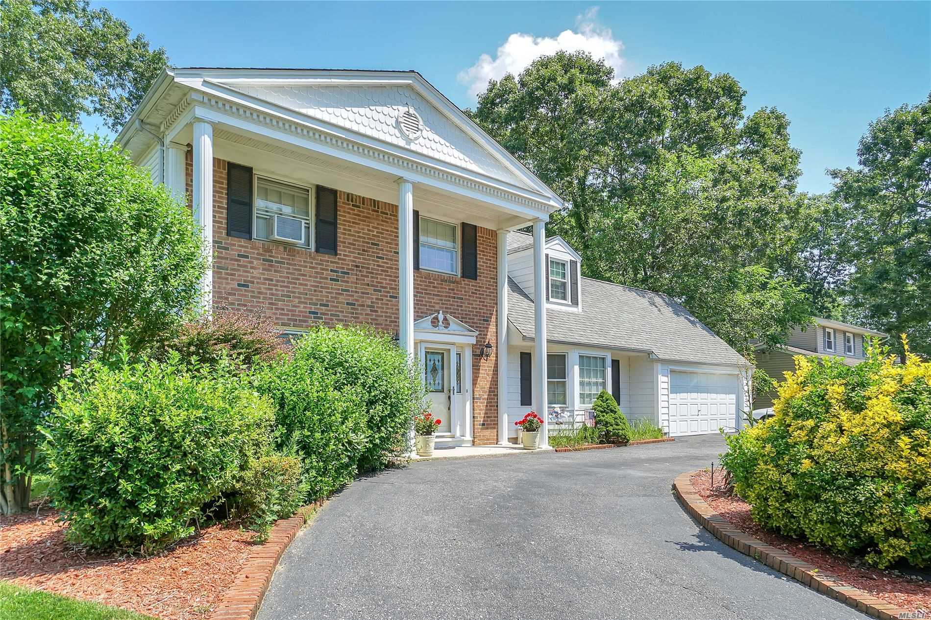 #1 photo, 49 Rodney Street, सफ़ोक काउंटी Port Jefferson Station , NY 11776