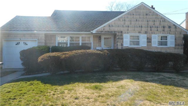 #1 photo, 78 Eastgate Rd, Massapequa Park , NY 11762
