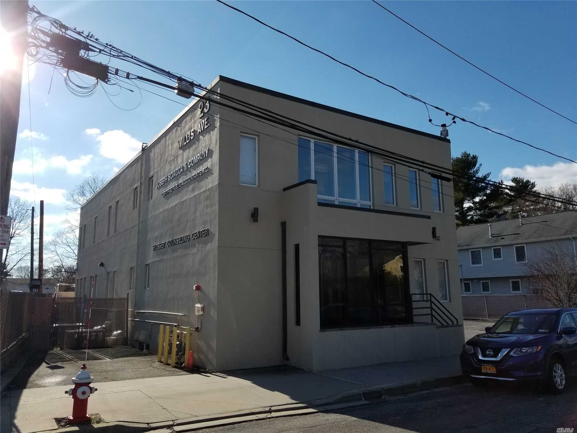 #1 photo, 23 Willis Avenue, Syosset , NY 11791