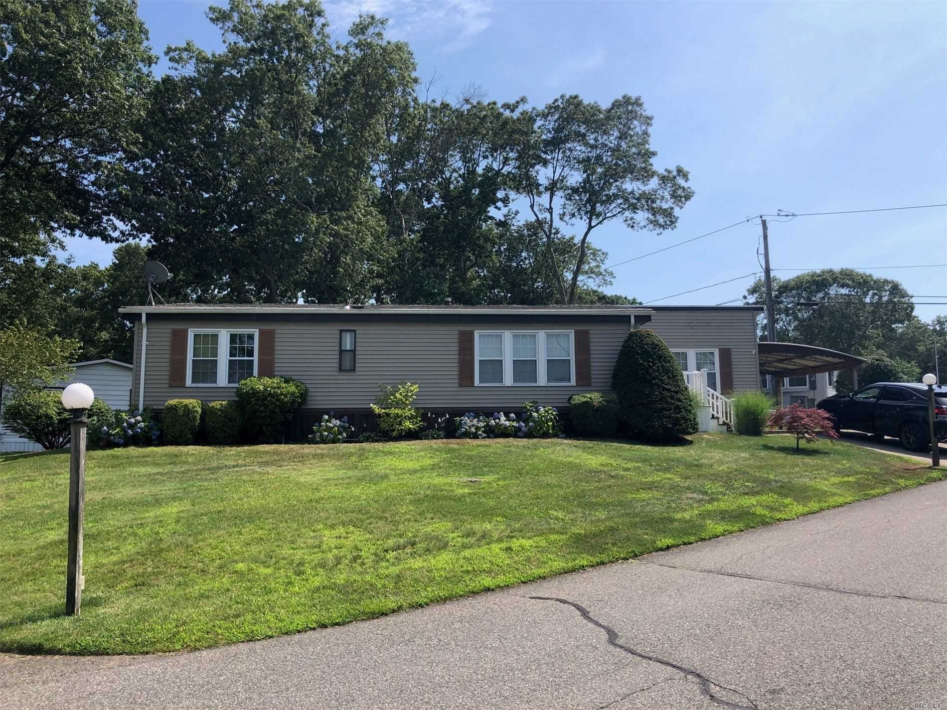 #1 photo, 1661-452A Old Country Road, Riverhead , NY 11901