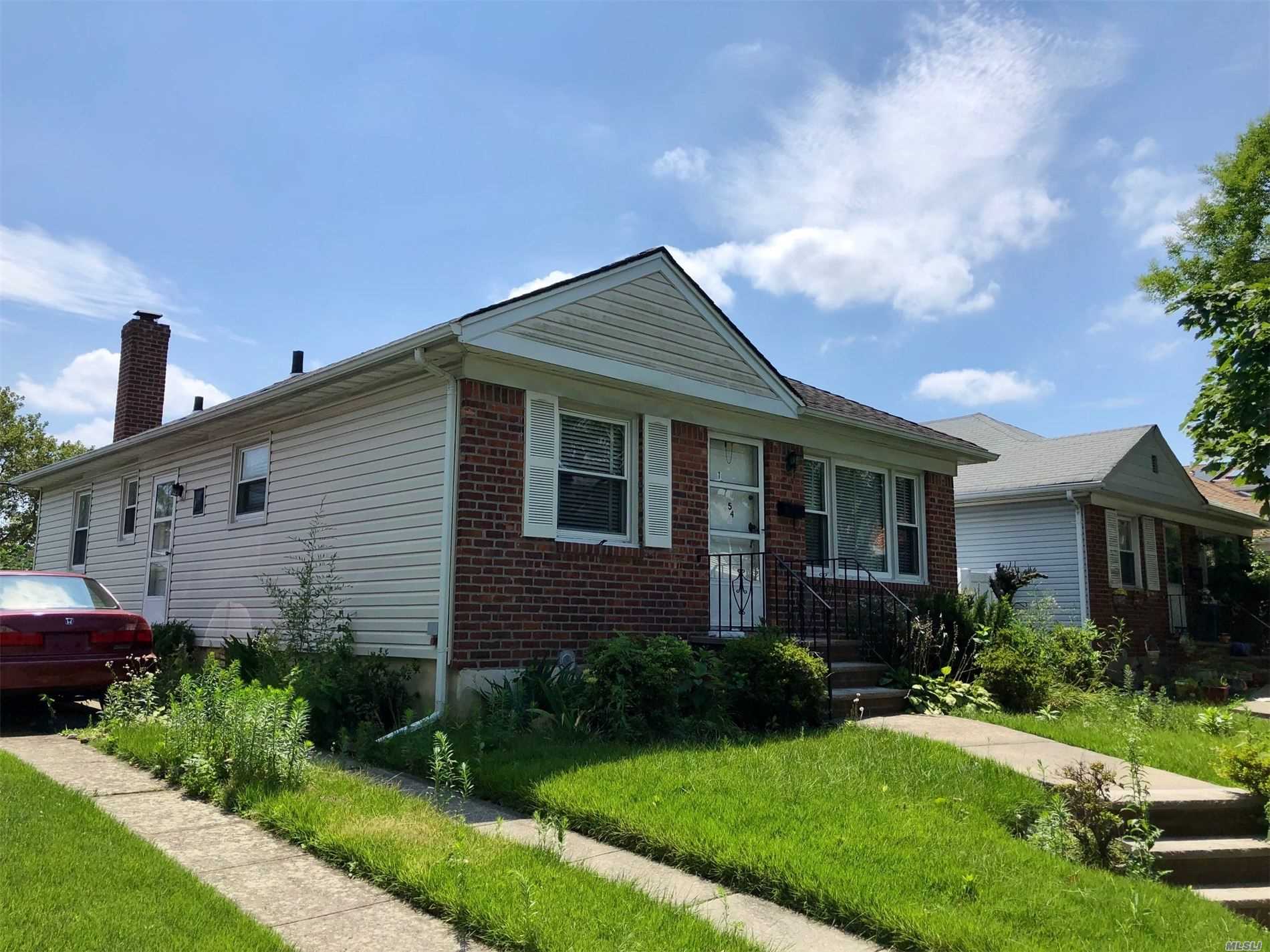 #1 photo, 157-54 19th Avenue, クイーンズ区 Whitestone , NY 11357