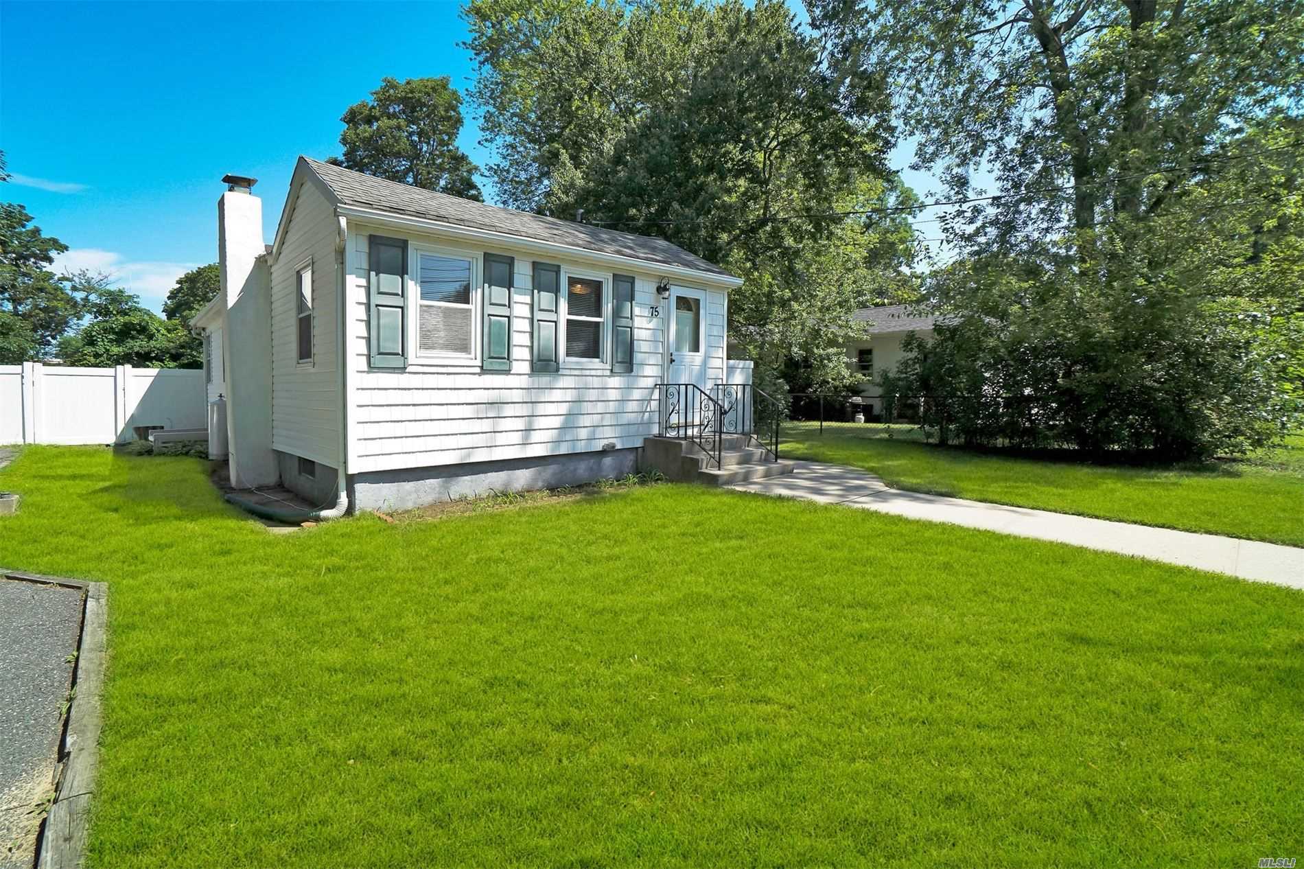 #1 photo, 75 Park Street, Centereach , NY 11720