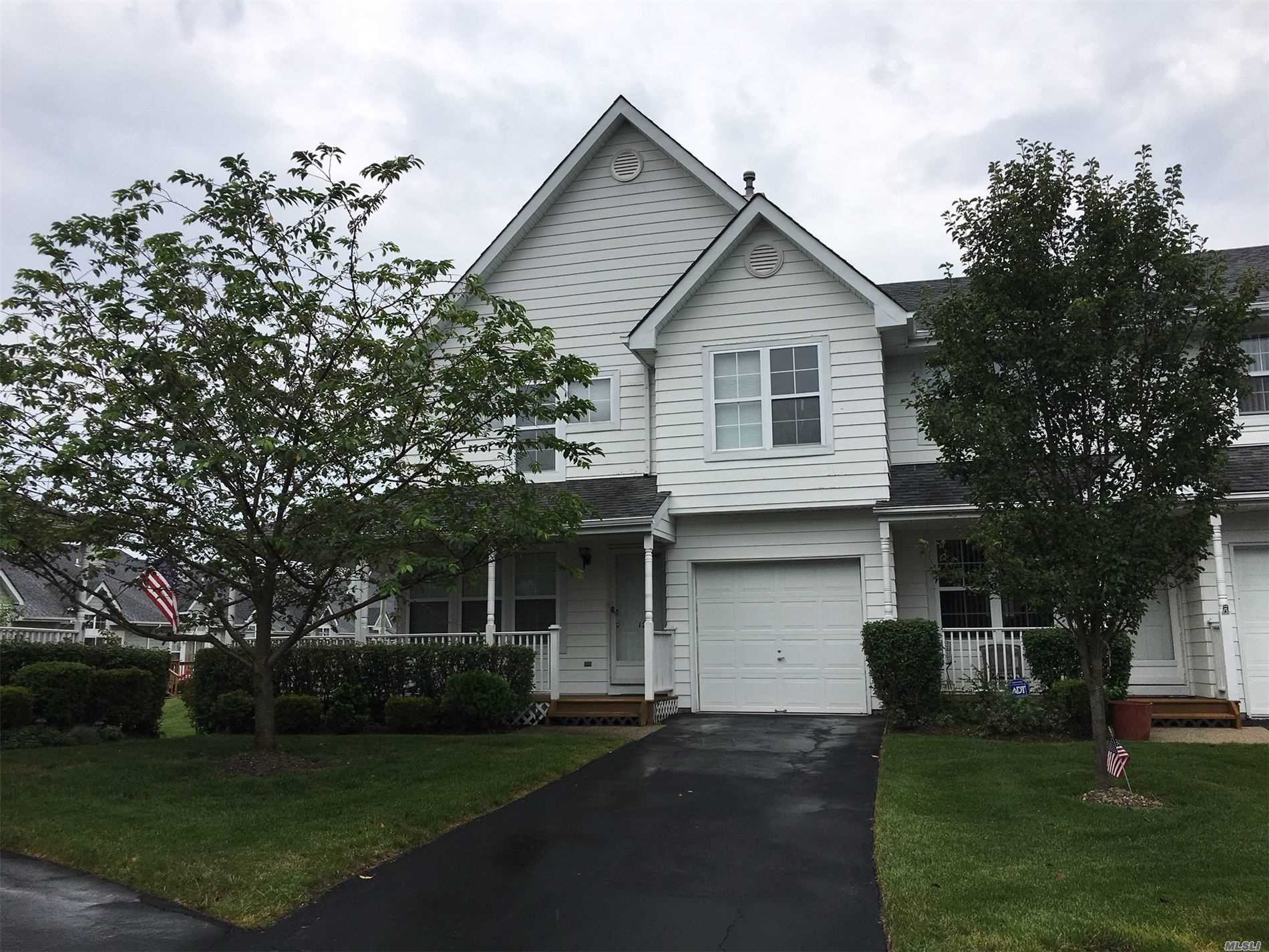 #1 photo, 12 Sunwood Circle, Central Islip , NY 11722