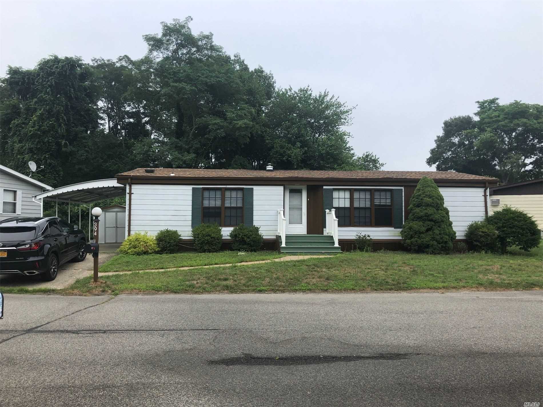 #1 photo, 1661-394 Old Country Road, Riverhead , NY 11901