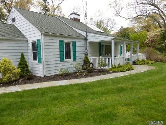 #1 photo, 15 E Rogues Path, سوفولك Huntington Station , NY 11746