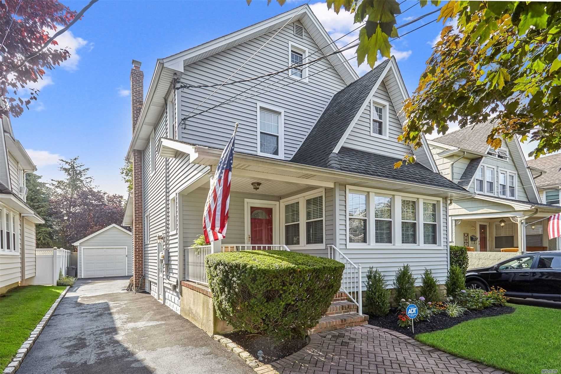 #1 photo, 147 Sherman Avenue, 長島 Rockville Centre , NY 11570