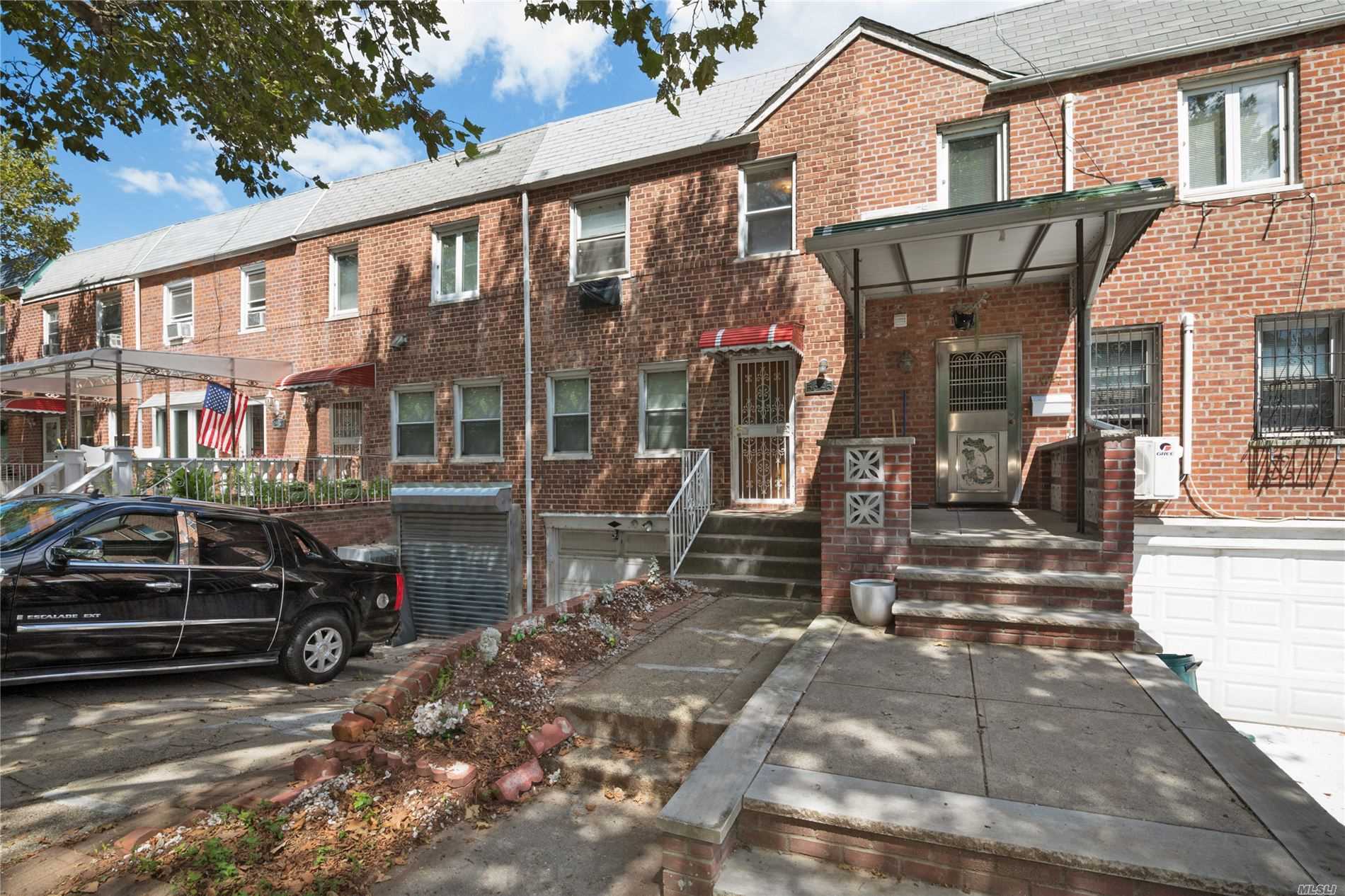 #1 photo, 56-45 Clearview Expy, クイーンズ区 Bayside , NY 11364