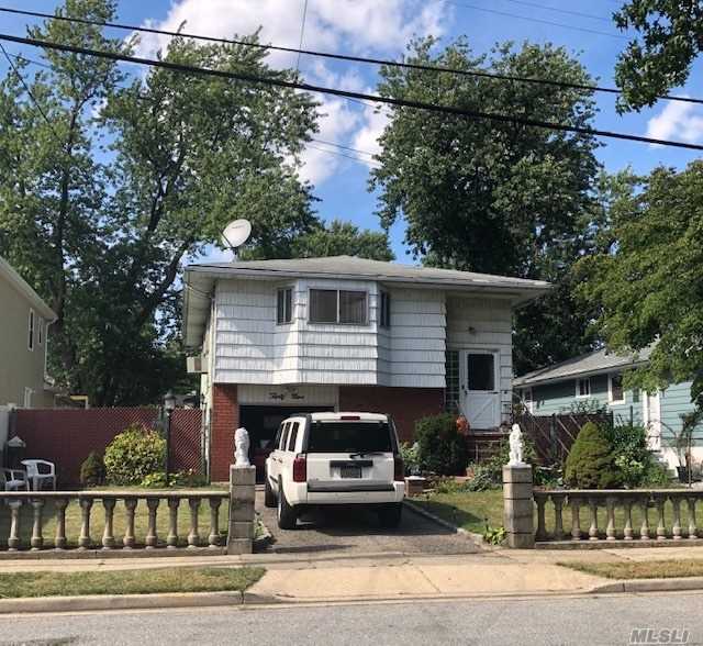 #1 photo, 39 Brooks Avenue, নাসাউ কাউন্টি Roosevelt , NY 11575