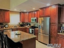 #1 photo, 12 Della Drive, سوفولك West Babylon , NY 11704