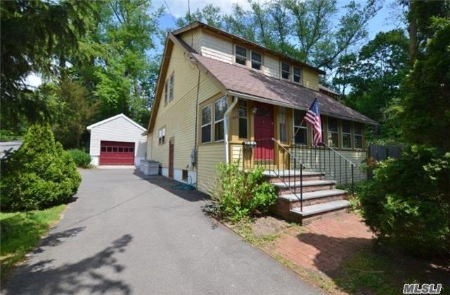 #1 photo, 588 Park Avenue, Huntington , NY 11743