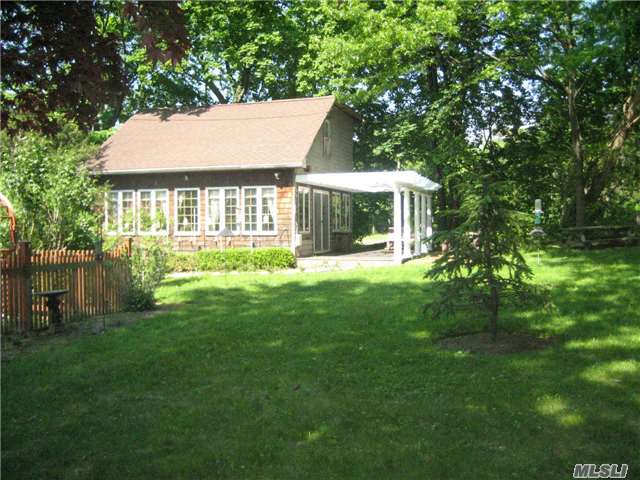 #1 photo, 124 Jackson Ave, サフォーク郡 Huntington , NY 11743