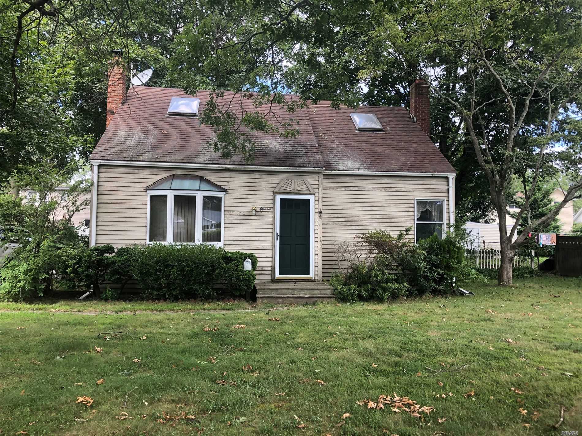 #1 photo, 11 Alfred Street, Sayville , NY 11782