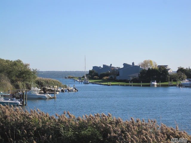 #1 photo, 121 Fairharbor Drive, Patchogue , NY 11772