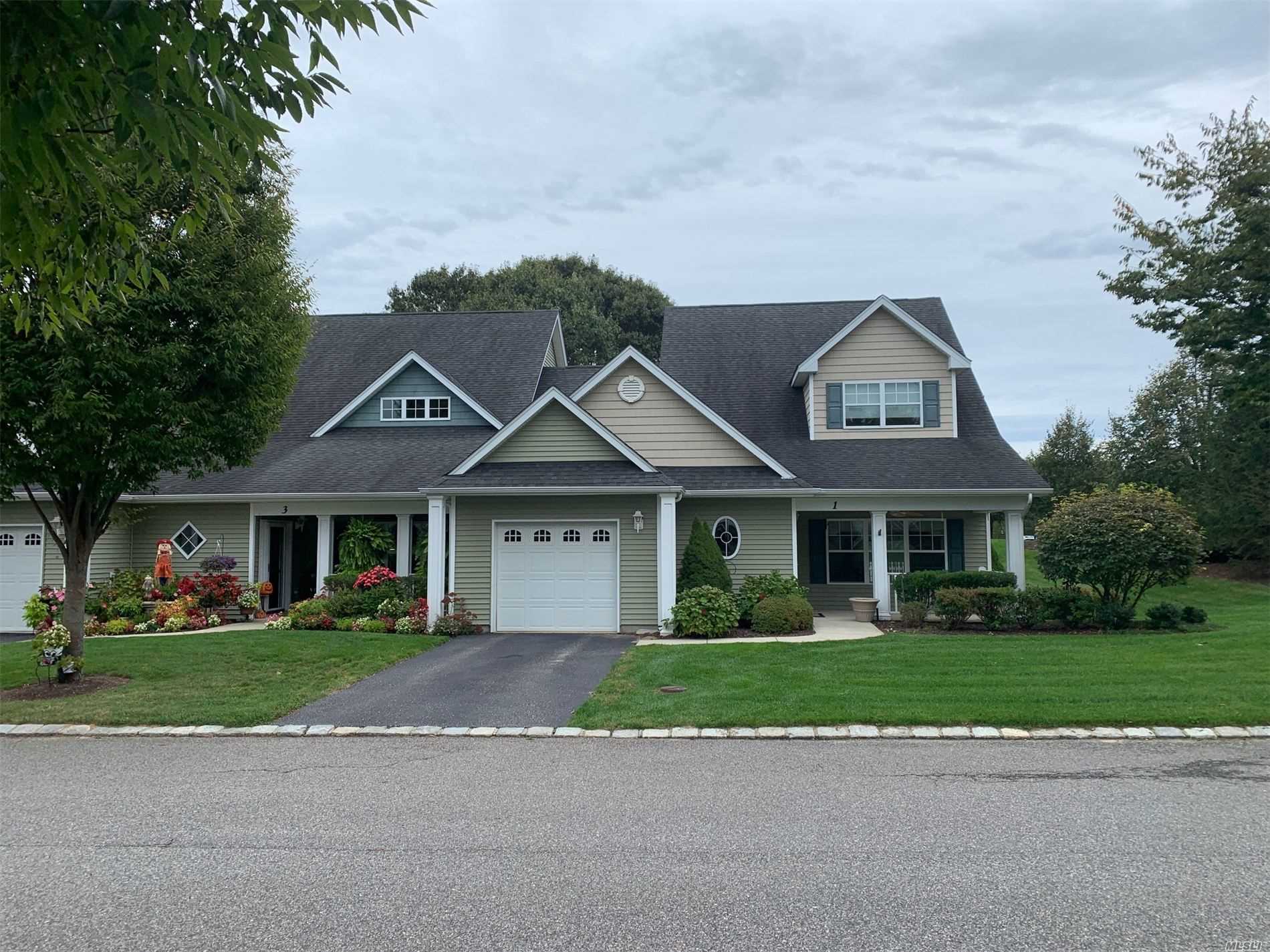 #1 photo, 1 Newcastle Court, Riverhead , NY 11901