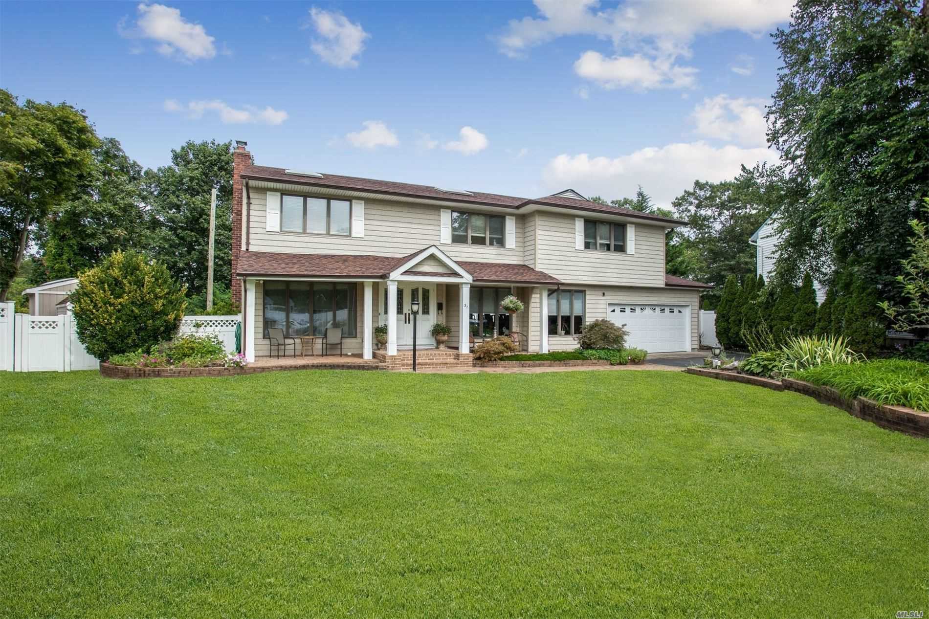 #1 photo, 31 Shelton Court, サフォーク郡 Commack , NY 11725