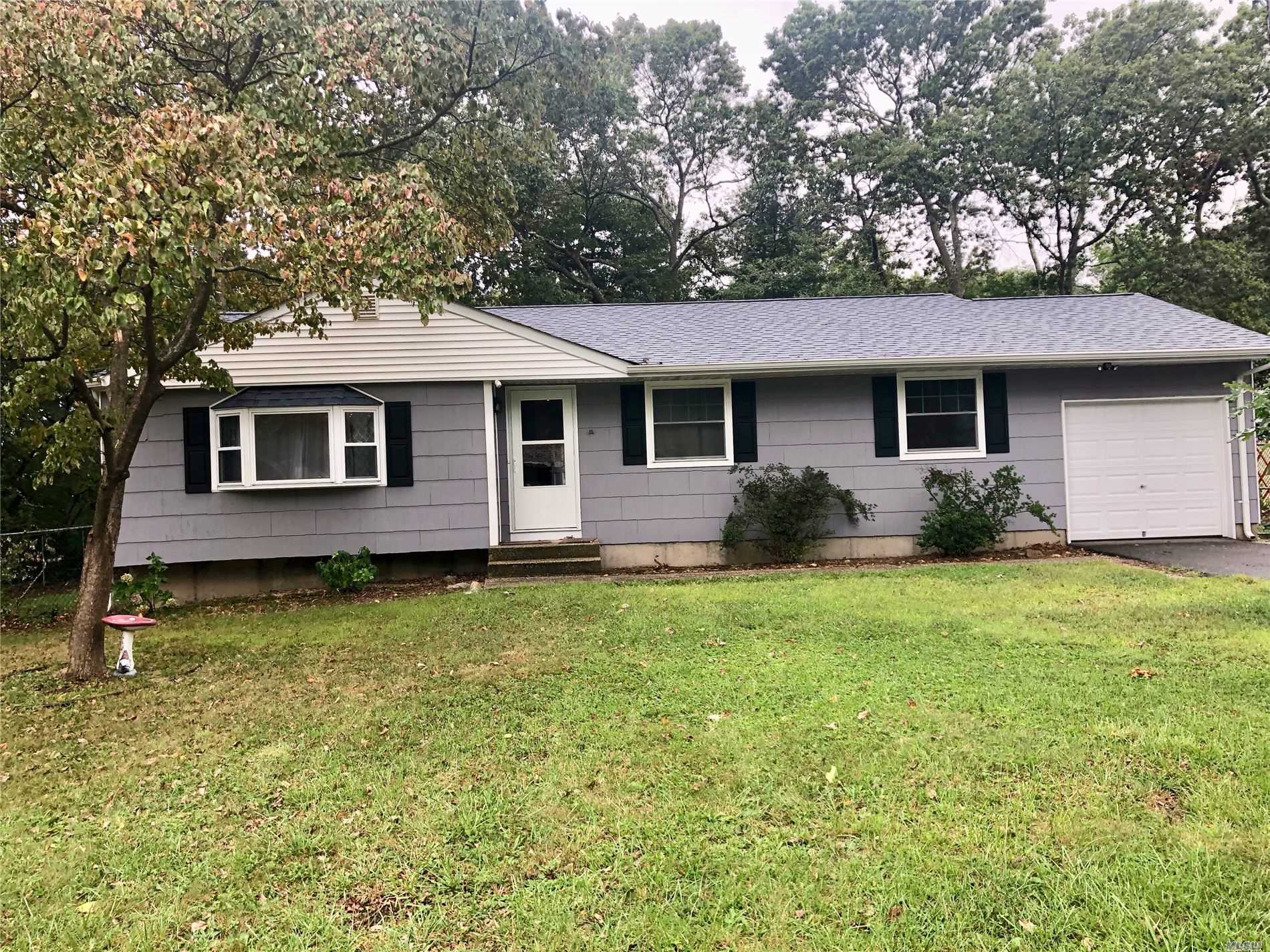 #1 photo, 182 Peconic Avenue, Medford , NY 11763