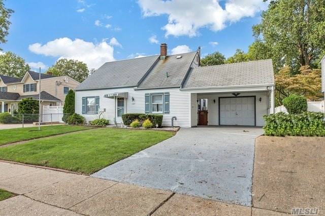 #1 photo, 109 Cornflower Road, ناسو Levittown , NY 11756
