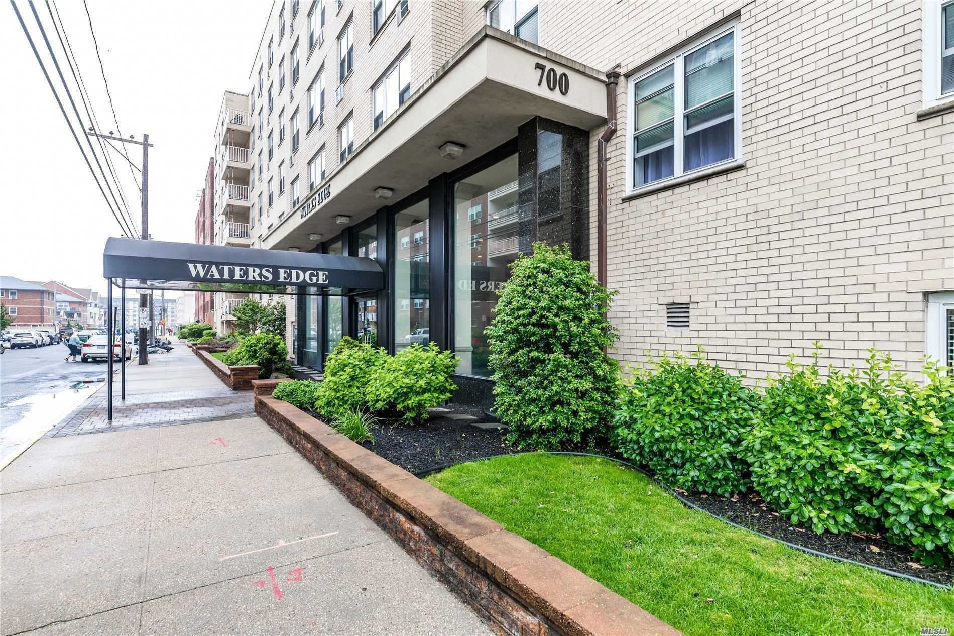 #1 photo, 700 Shore Road, ナッソー郡 Long Beach , NY 11561