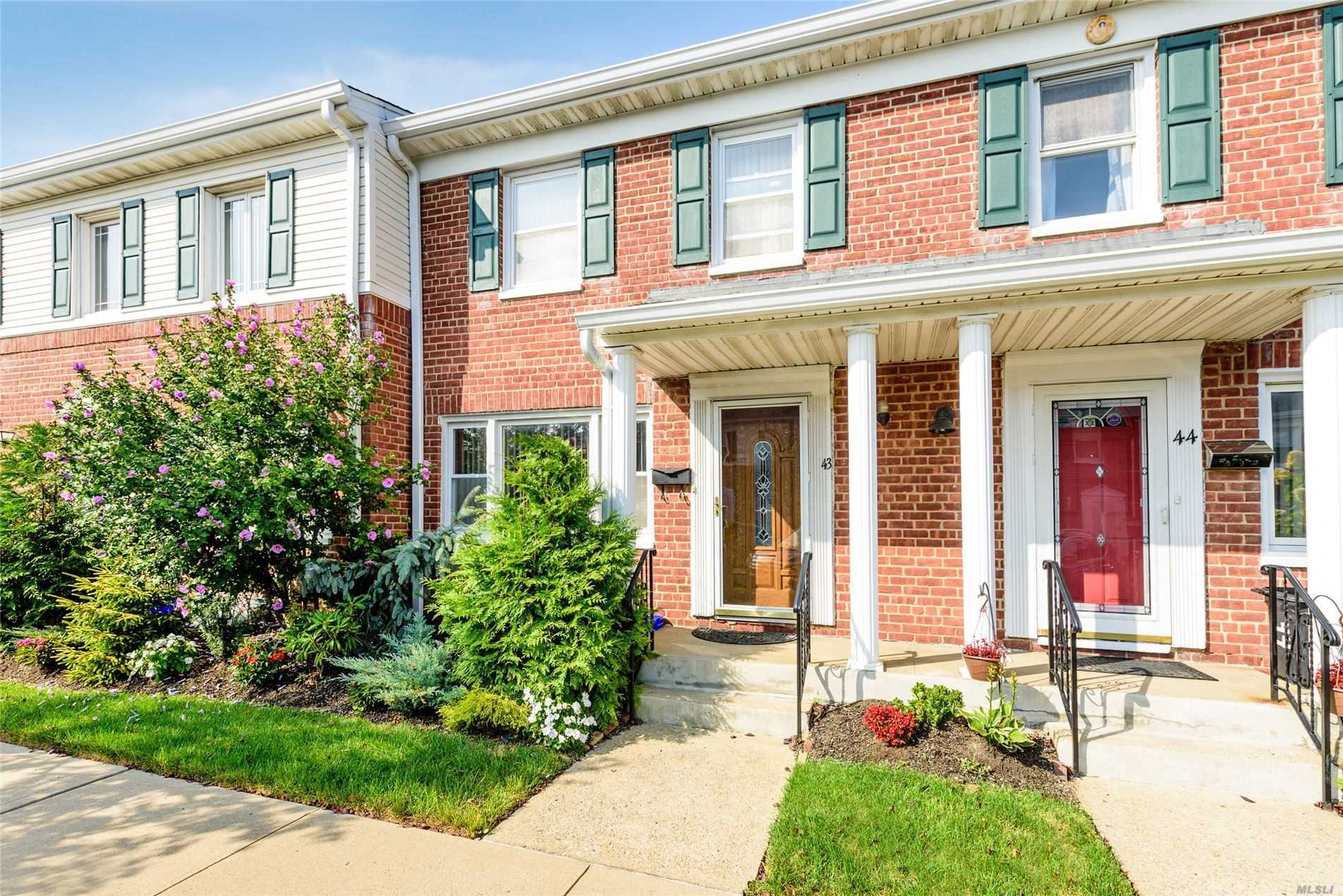 #1 photo, 3530 Long Beach Road, ナッソー郡 Oceanside , NY 11572