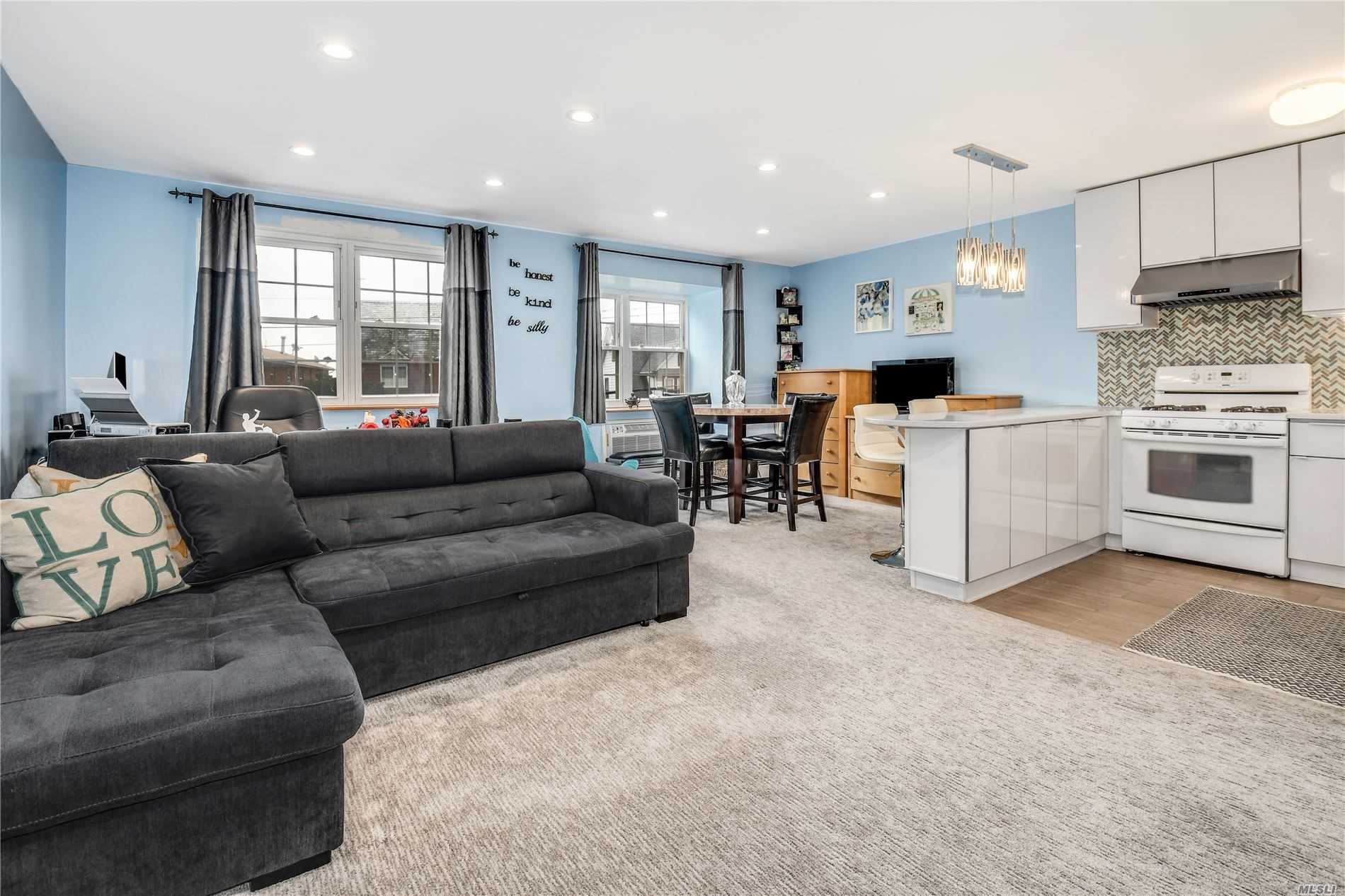 #1 photo, 172-39 Highland Avenue, クイーンズ区 Jamaica Estates , NY 11432