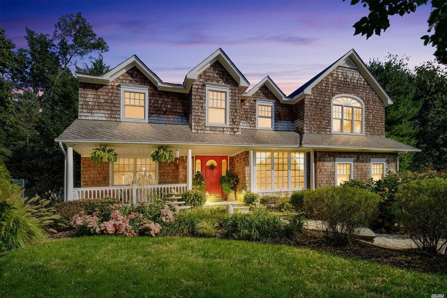 #1 photo, 28 Marie Drive, サフォーク郡 Huntington , NY 11743