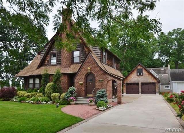 #1 photo, 23 Wheatley Ave, ナッソー郡 E. Williston , NY 11596