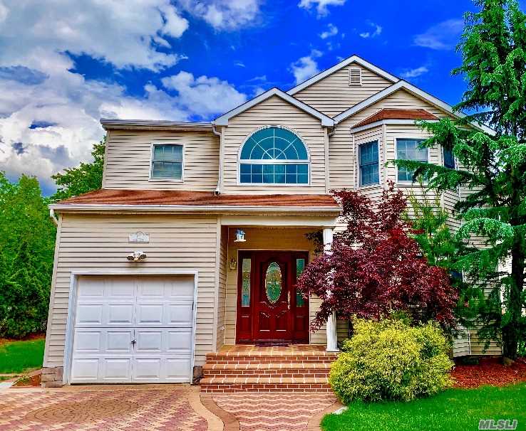 #1 photo, 101 Paolo Court, Plainview , NY 11803