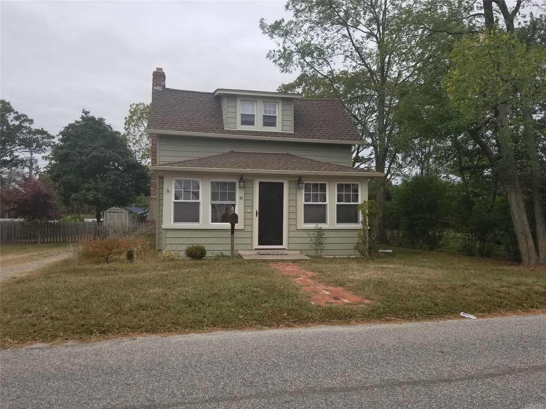 #1 photo, 94 Chapel Avenue, East Patchogue , NY 11772