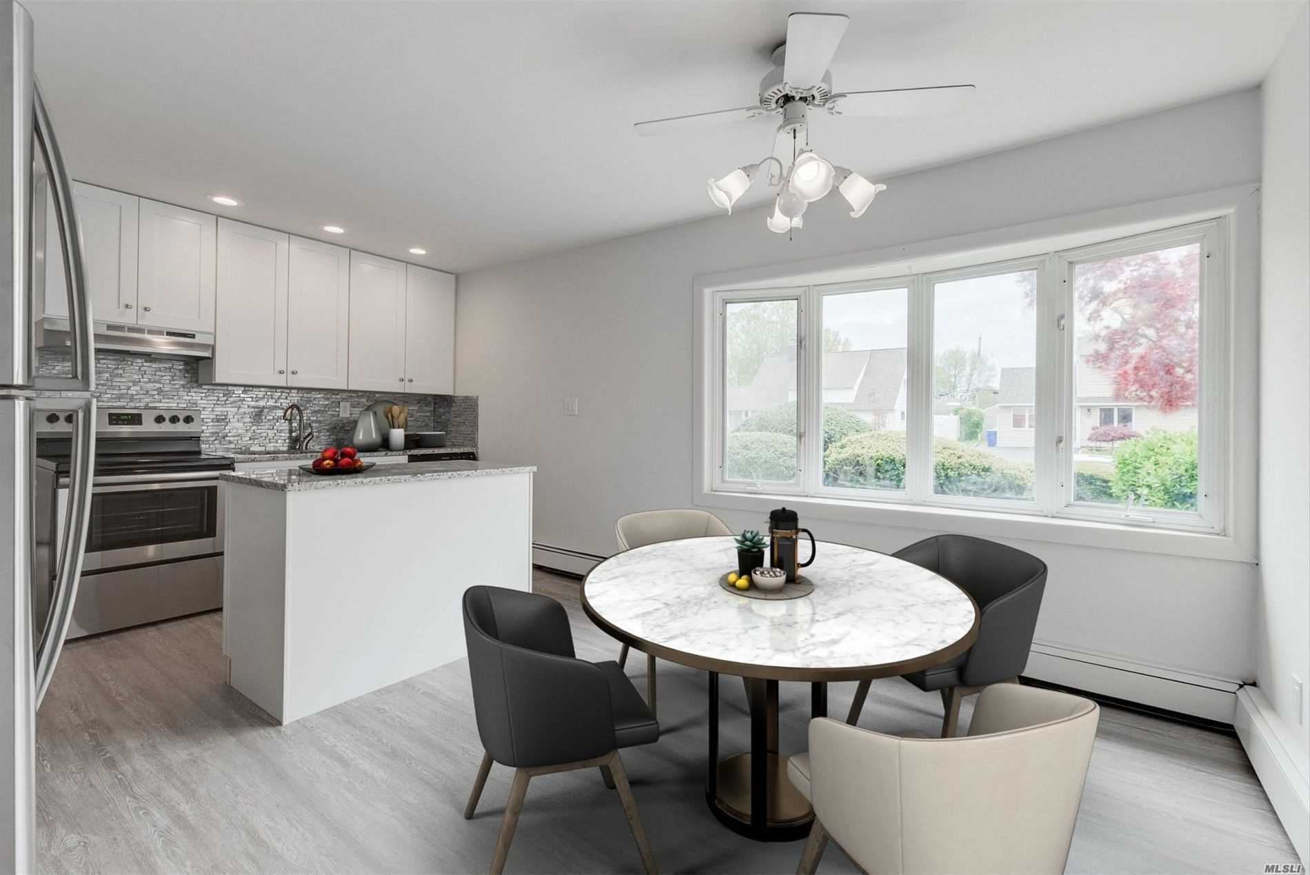 #1 photo, 33 Thimble Lane, ناسو Hicksville , NY 11801