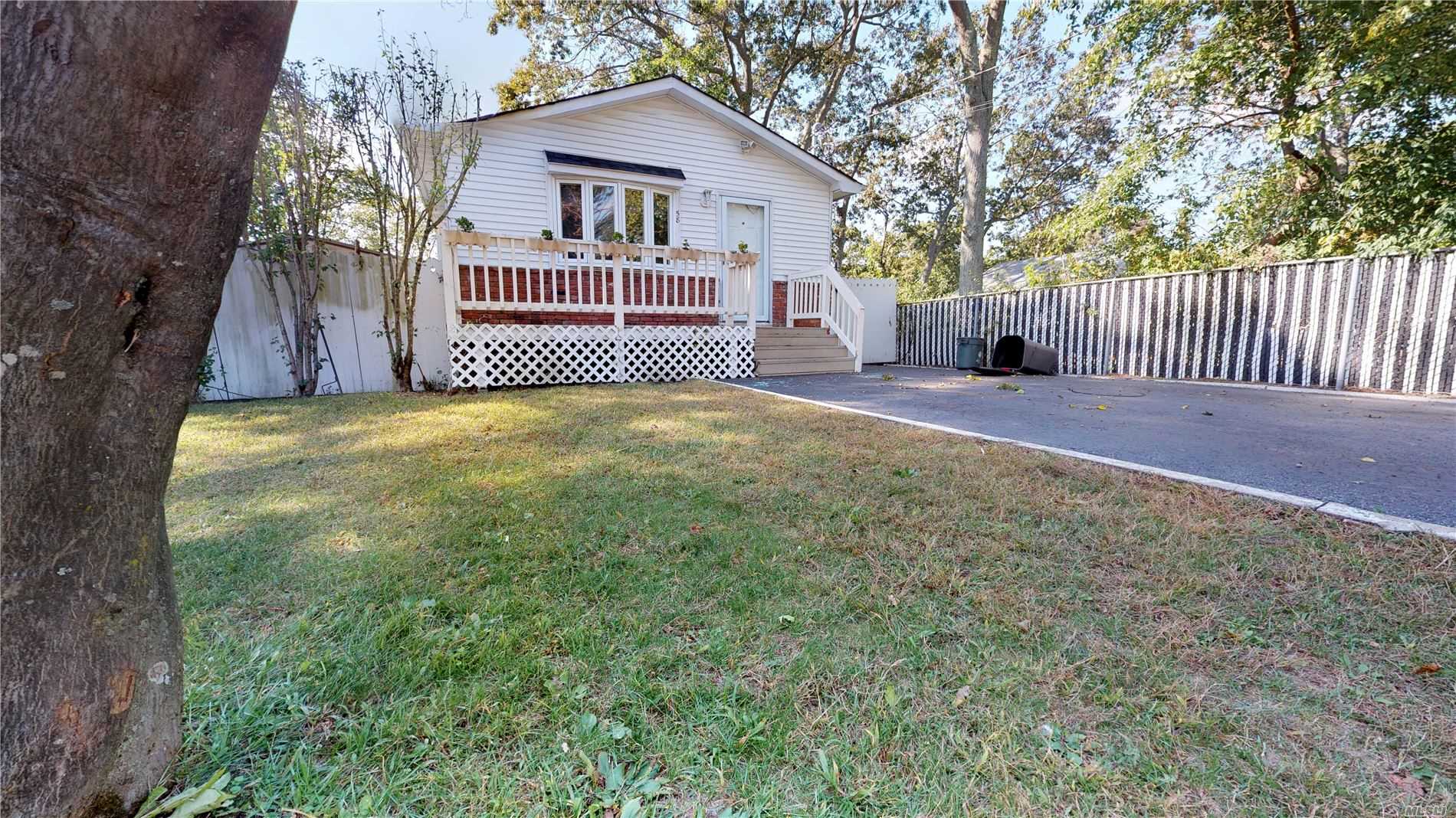 #1 photo, 58 Walnut Street, Lake Grove , NY 11755