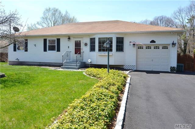 #1 photo, 46 Syracuse Ave, Medford , NY 11763