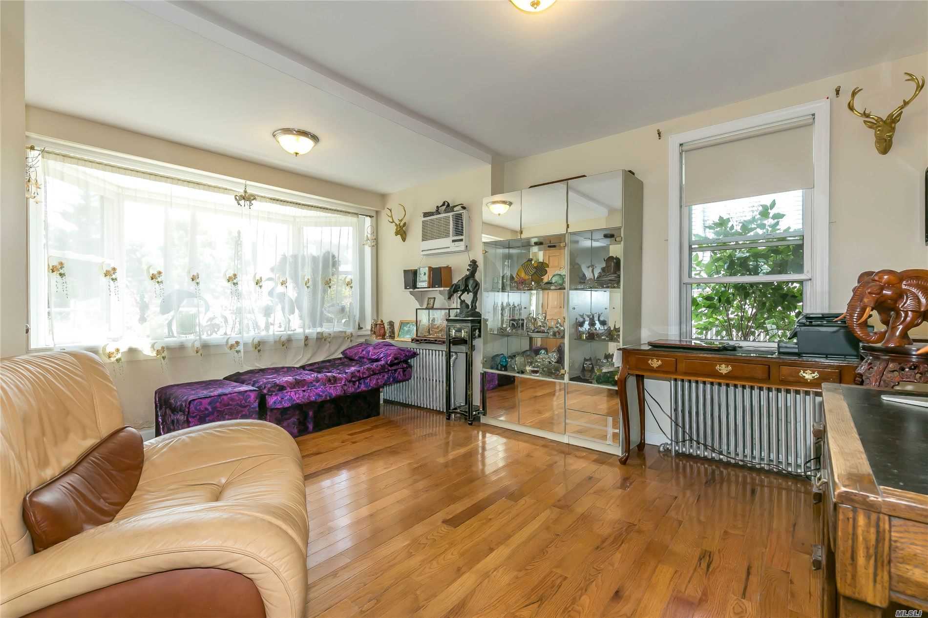 #1 photo, 226 Jefferson Avenue, ناسو Mineola , NY 11501