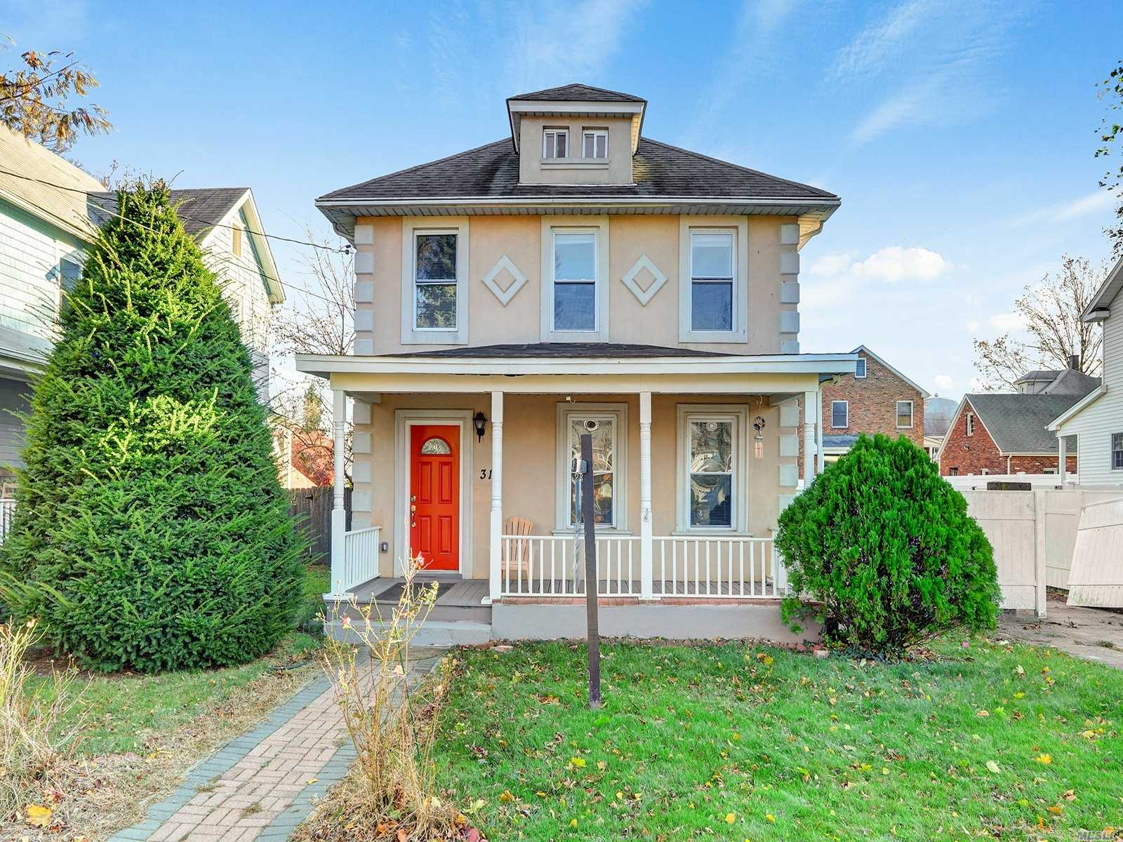 #1 photo, 31 Clement Street, ناسو Glen Cove , NY 11542