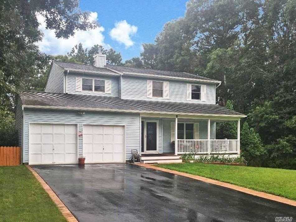 #1 photo, 6 Beatrice Court, サフォーク郡 Manorville , NY 11949