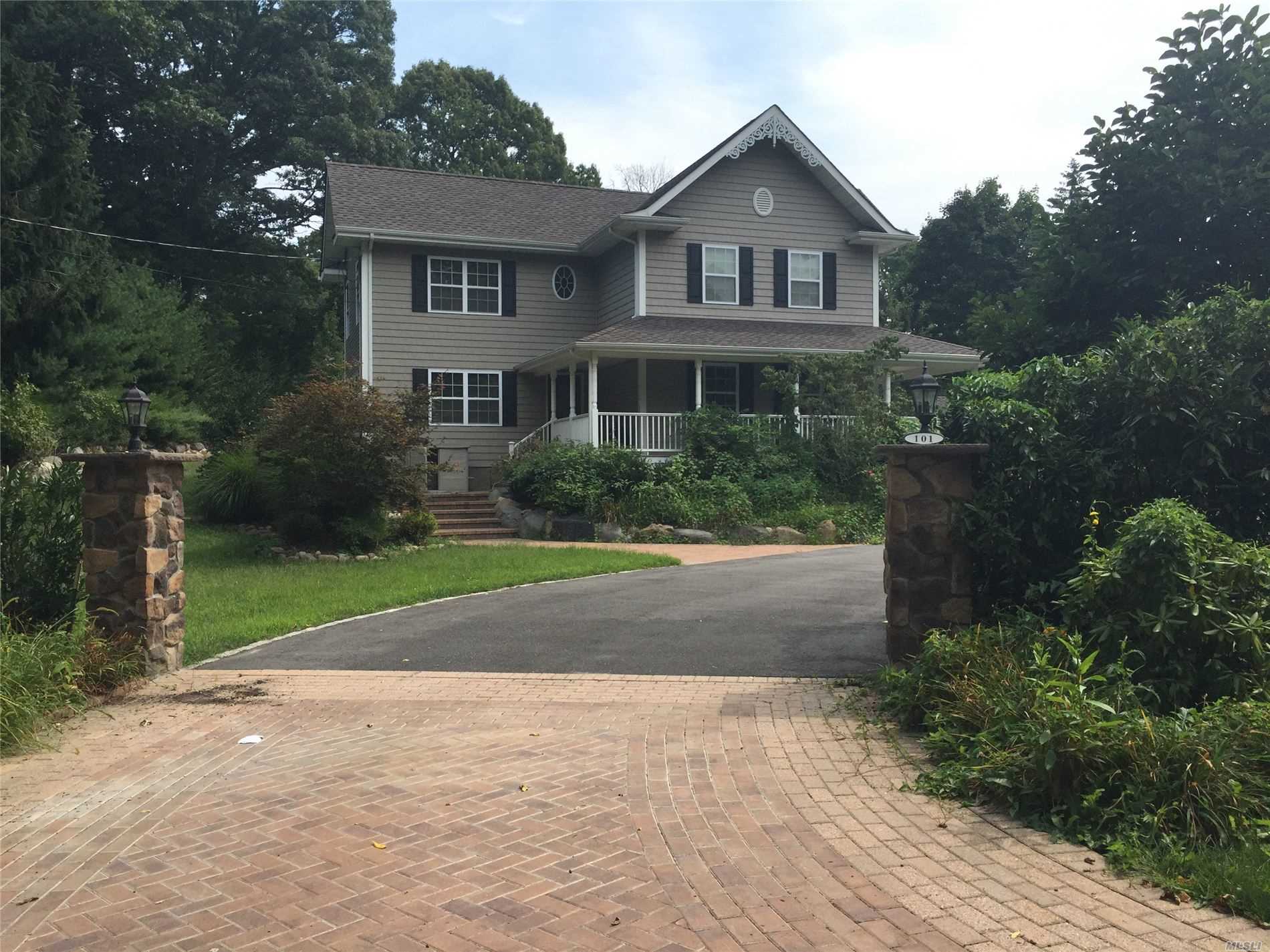 #1 photo, 101 Hallock Landing Road, Rocky Point , NY 11778