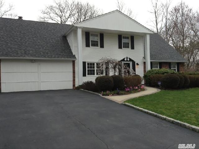 #1 photo, 3 Osborne Avenue, Mount Sinai , NY 11766
