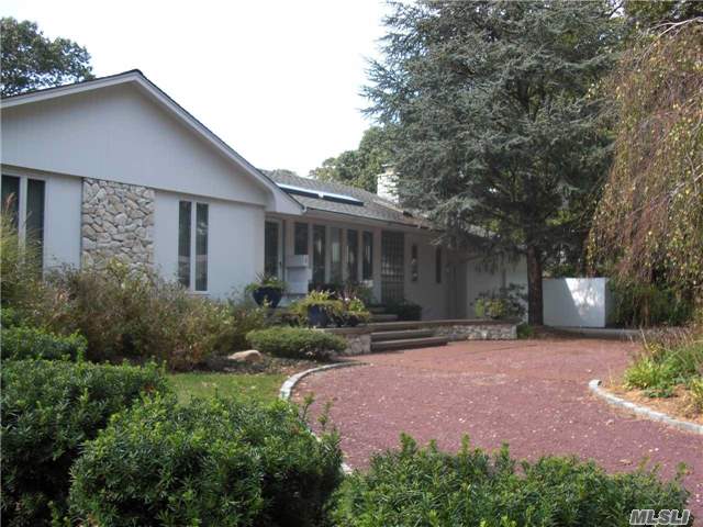 #1 photo, 8 Stellenwerf Avenue, East Islip , NY 11730