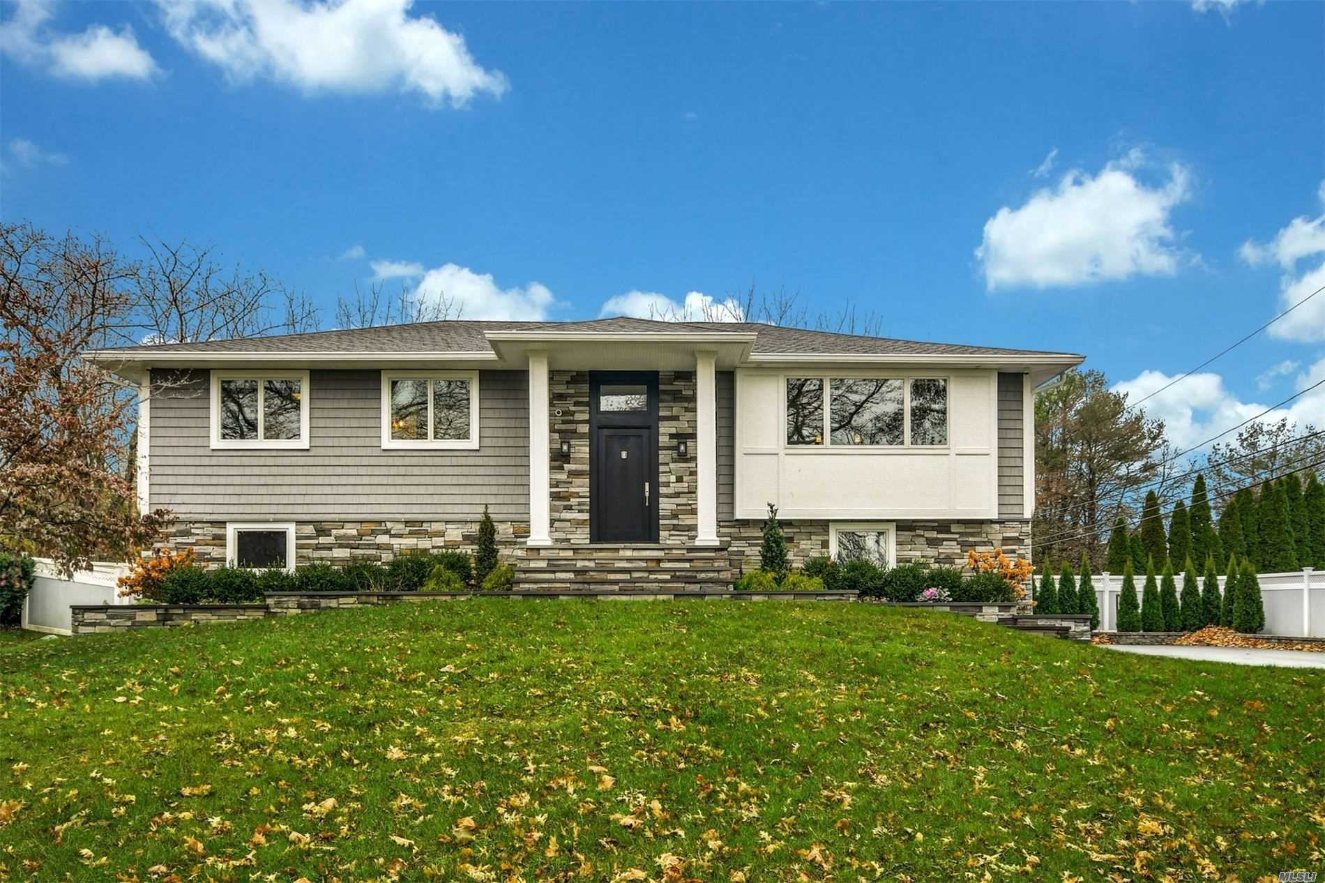 #1 photo, 4 Barnett Place, East Northport , NY 11731