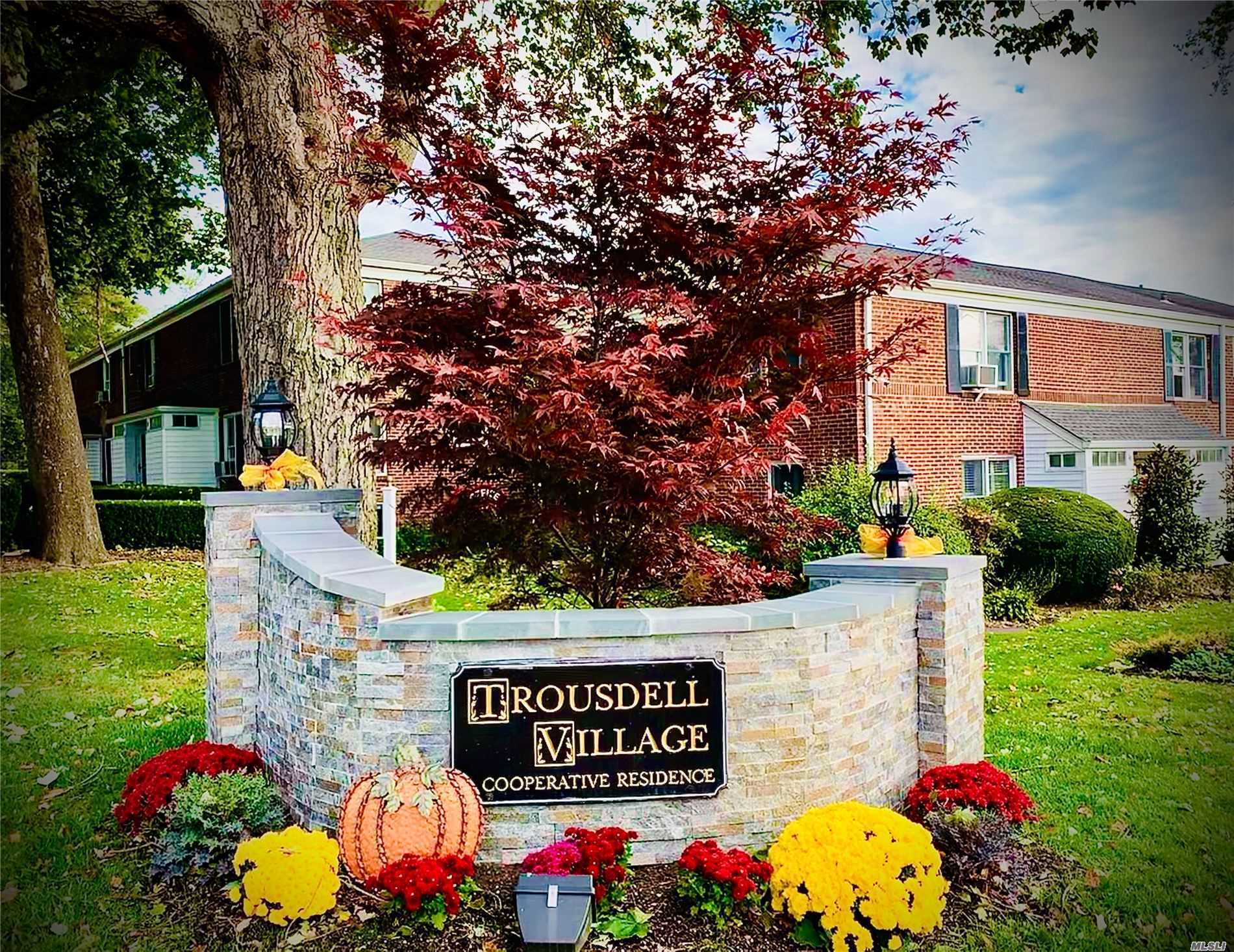 #1 photo, 1U Glen Keith Road, Glen Cove , NY 11542