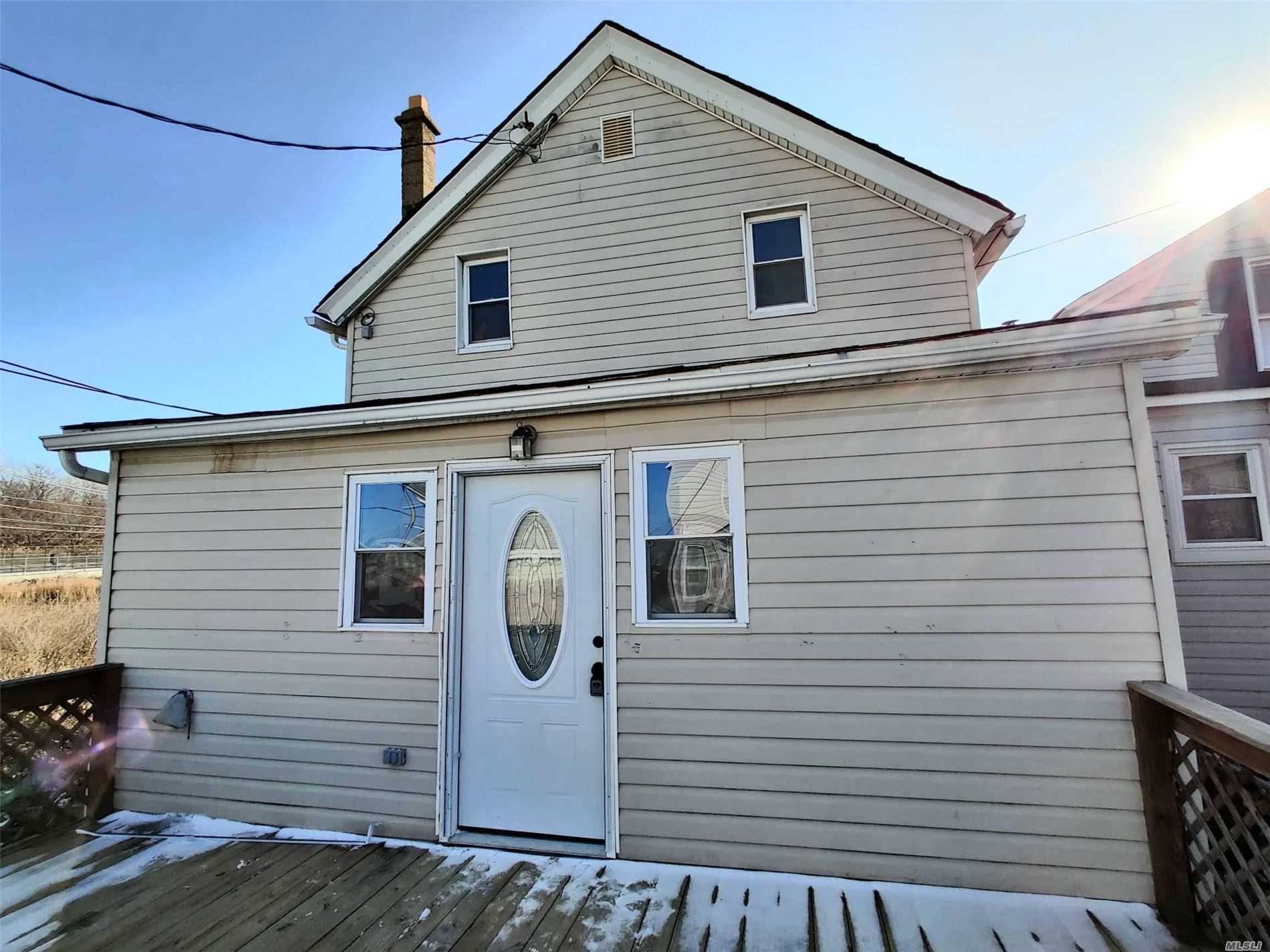 #1 photo, 102-24 160th Avenue, Howard Beach , NY 11414