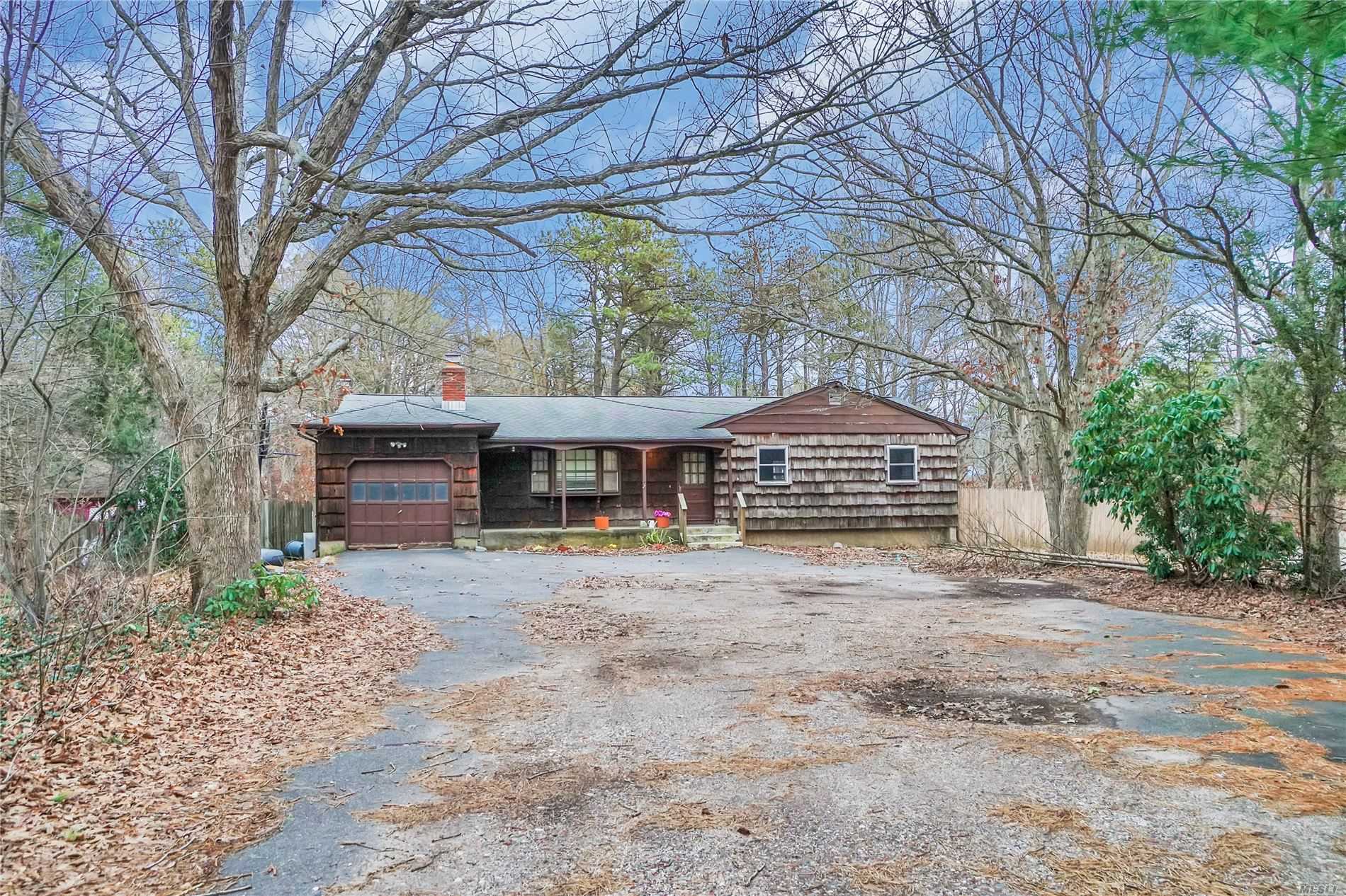 #1 photo, 269 Helme Avenue, सफ़ोक काउंटी Miller Place , NY 11764