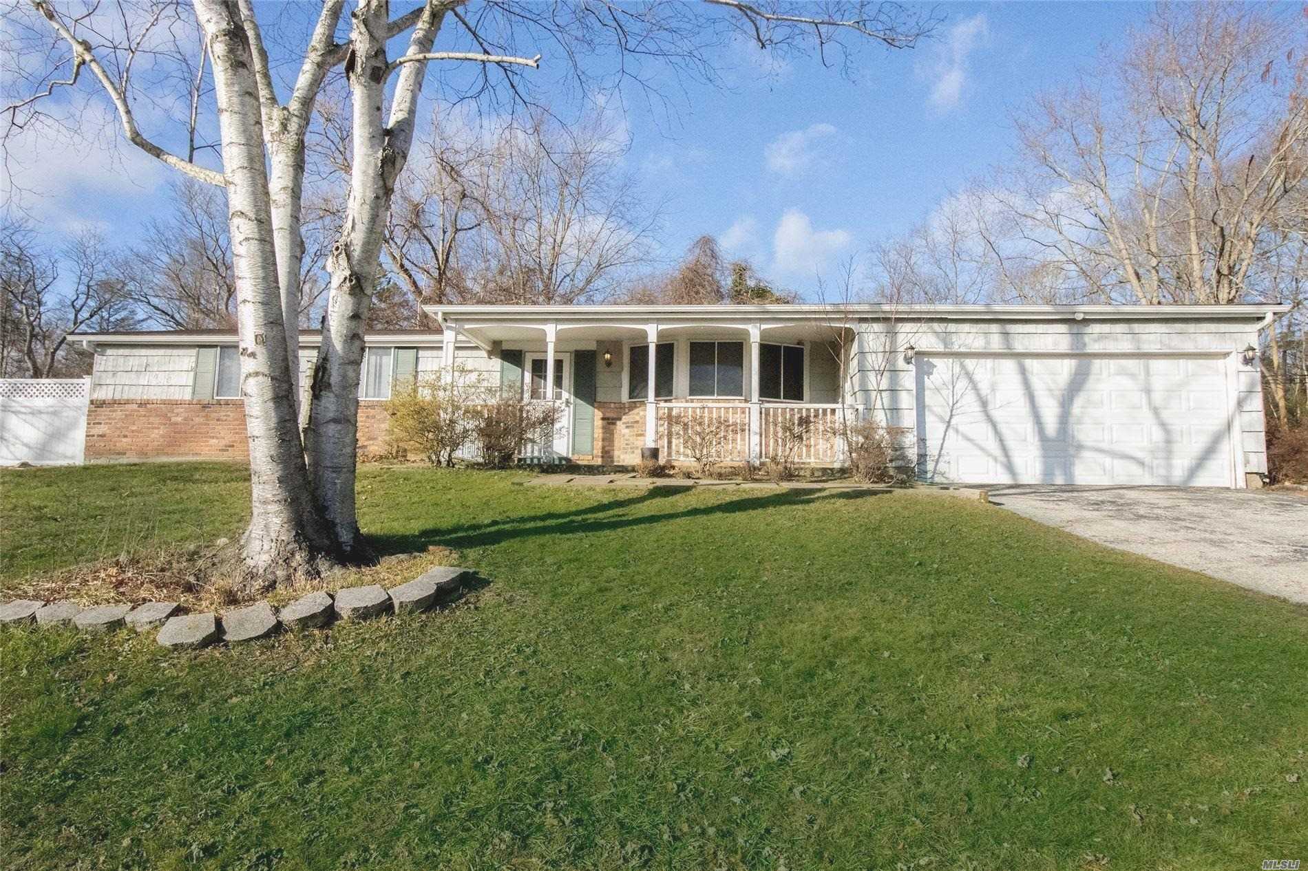 #1 photo, 106 University Heigh Drive, Stony Brook , NY 11790